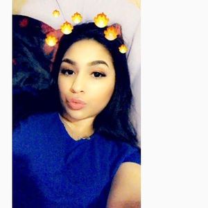 Meet your Posher, Domminiquee